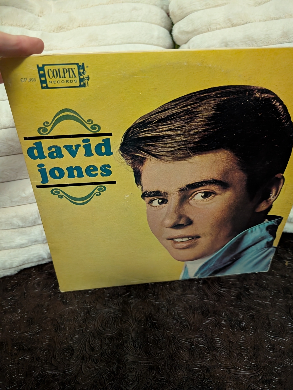 David Jones Retro Yellow Album Cover Accent